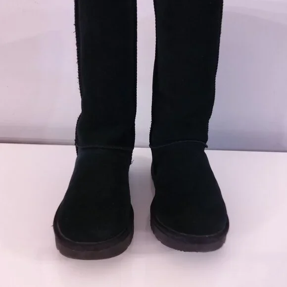 Tall Ugg Boots - Picture 8 of 11